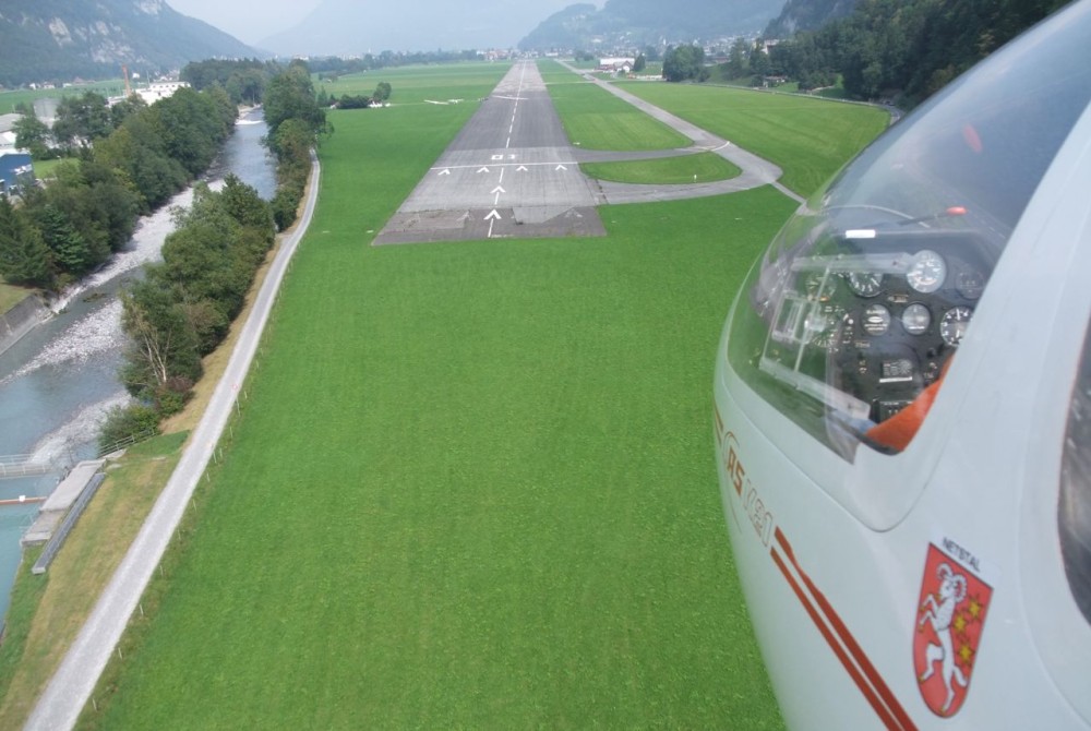Anflug auf die Piste 19
